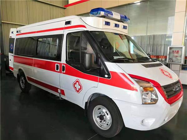 耒阳市福特V362救护车